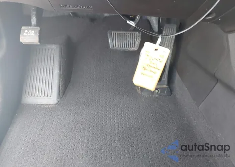 2017 Hyundai Santa Fe Se z USA, uszkodzony, nr VIN KM8SM4HF7HU243396